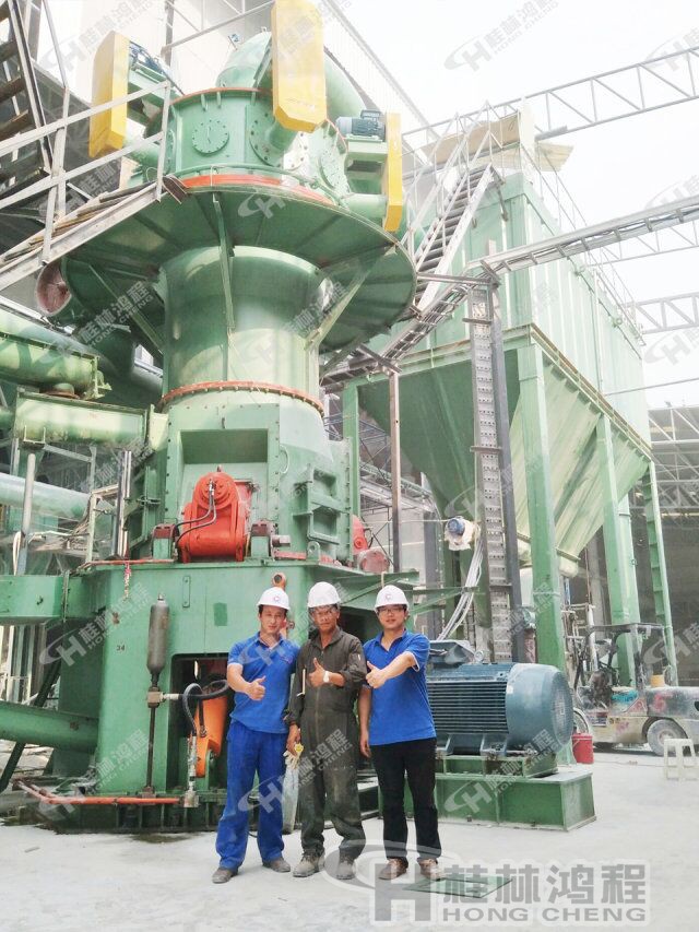 超微細(xì)重晶石磨粉機(jī)，重晶石粉碎機(jī)，重晶石磨粉設(shè)備
