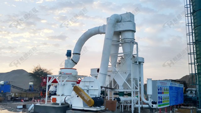 3米8磨機時產1噸重鈣磨機型號HC1000擺式磨粉機 3米8磨機時產1噸重鈣磨機型號HC1000擺式磨粉機