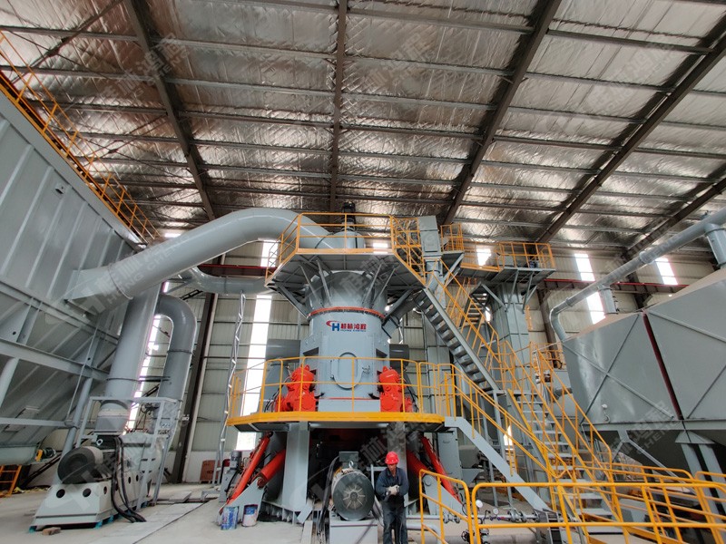 礦渣立磨主機HLM1700型 礦渣立磨主機HLM1700型