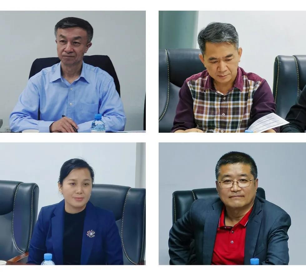 歡迎廣西塑料行業(yè)協(xié)會一行蒞臨桂林鴻程礦山機(jī)械廠參觀指導(dǎo)! 歡迎廣西塑料行業(yè)協(xié)會一行蒞臨桂林鴻程礦山機(jī)械廠參觀指導(dǎo)!